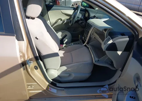 2011 Toyota Corolla Le z USA, uszkodzony, nr VIN JTDBU4EE6B9140206